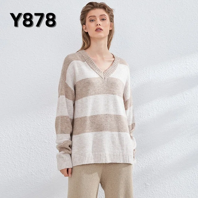 Y878-Camel