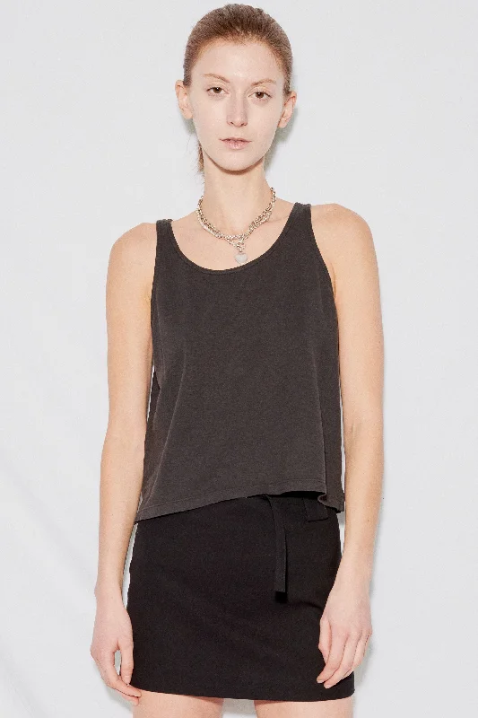 Black Cropped Tank modal blend tank