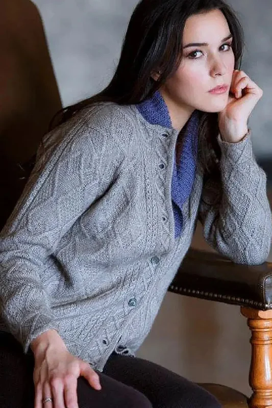 Mena Woman Cardigan Qiviuk, Merino & Silk Thin Thick Dense